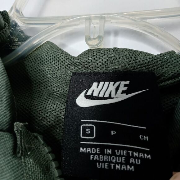 Nike Sportswear Windrunner Cargo Women Jacket Loose Fit Green Size Small - Picture 6 of 10
